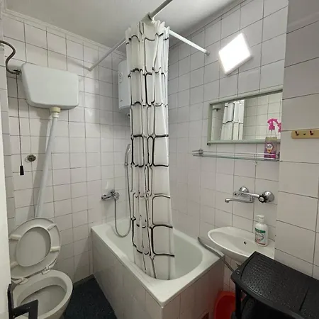 Vilsonovo, Pofalici With Free Parking Daire *