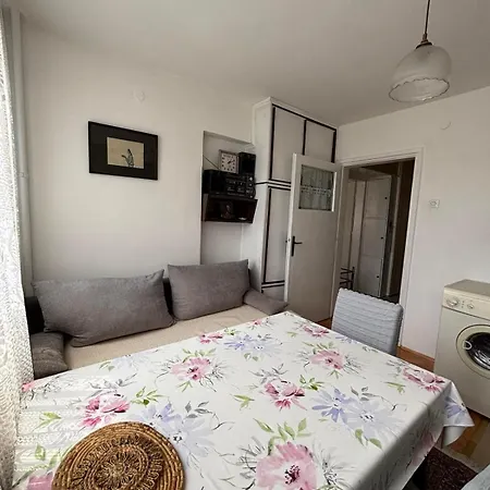 Vilsonovo, Pofalici With Free Parking